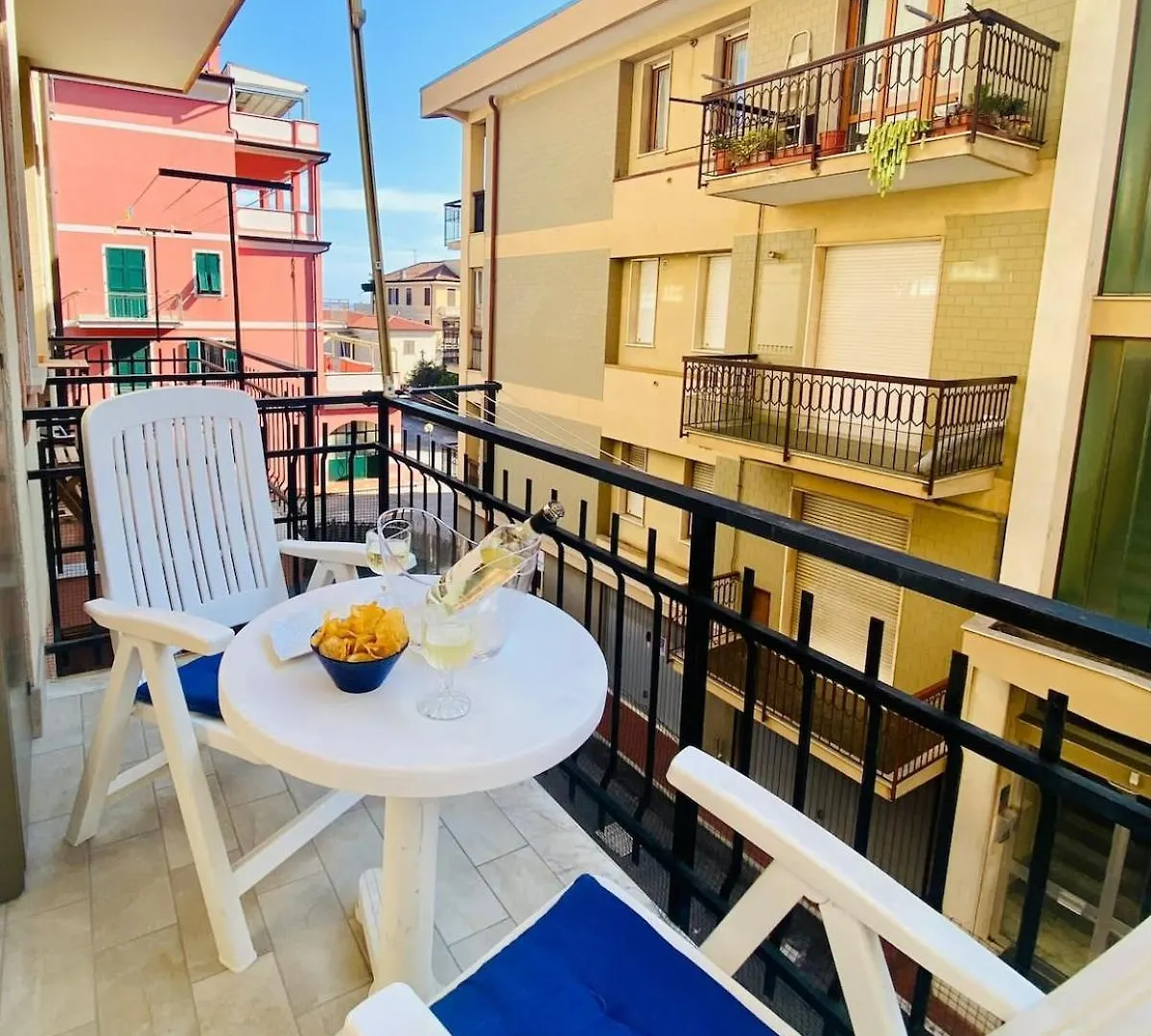 Apartment Mare Nostrum Pietra Ligure