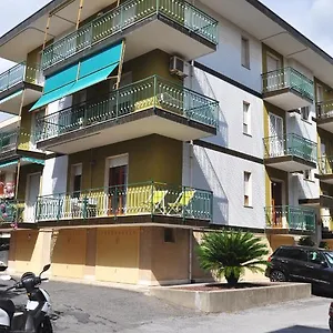  Appartamento Viale Repubblica 329 1